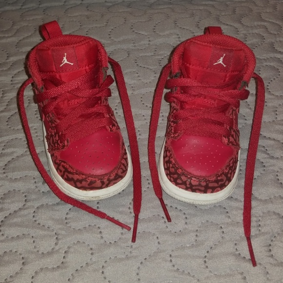 infant red jordans